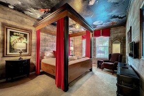 Desk, iron/ironing board, travel cot, free WiFi - Free Pool Heat+BBQ|Fam Resort|Themed Frozen + Harry Potter|Star Wars Gameroom (Kissimmee)