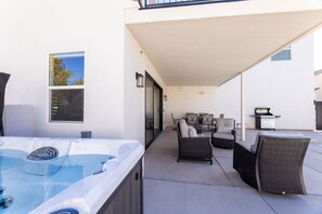 Terrace/patio - Eagles Landing | Private Pool | 25 Guests! (Hurricane)