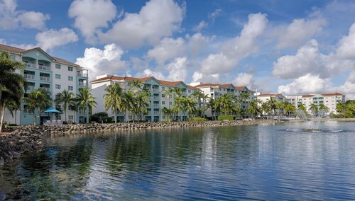 2-Bedroom Resort Luxury Living at Miami Villas at Doral