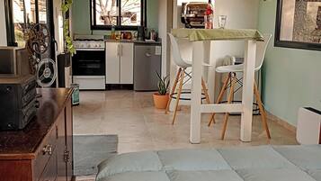 1 多间卧室、WiFi、床单