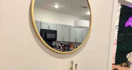 Downtown-Adjacent Nashville Stay • Gym, Patio, Projector & W/D