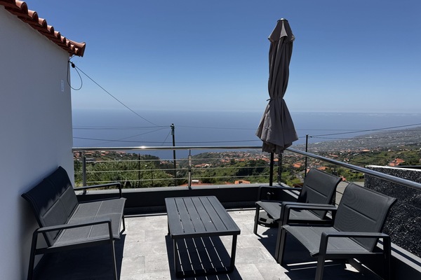 Hiking & Ocean | Terrace/patio