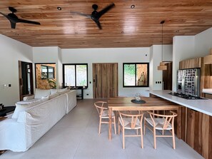 Interior - Quiet 2BR House with Jungle Mountain Views, Private Pool and 5 min from Beach (Santa Teresa)