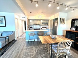 Vila (2 Bedrooms) | Parte interna