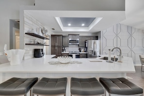 House (3 Bedrooms) | Interior - 1331 Normandy Cir (Palm Harbor)