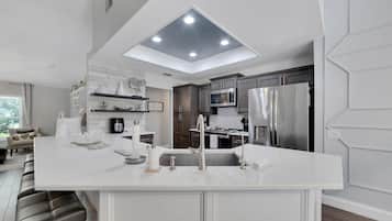 Nhà (3 Bedrooms) | Nội thất