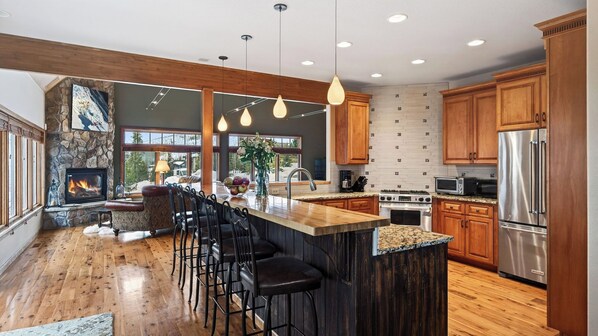 House (5 Bedrooms) | Interior - Spacious Winter Park Home w/ Game Room, Fireplace & Resort Bus Access Elk Court Lodge by Avantstay (Winter Park)