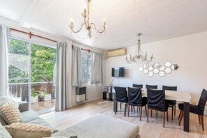 TV - Beautiful oasis in the heart of Buenos Aires (Villa Crespo)
