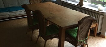 Large apartment for fitters Troisdorf | 100 sqm | up to 6 pers. | balcony | parking lot