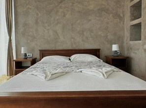Internet, bed sheets - Casa Mila Apartments - Studio apartment with sea view (Ulcinj)