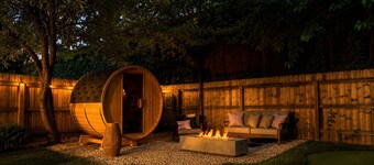Elmstead Retreat - Hot Tub, Game room & Kids' Play Area