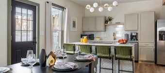 Elmstead Retreat - Game room & Children play area