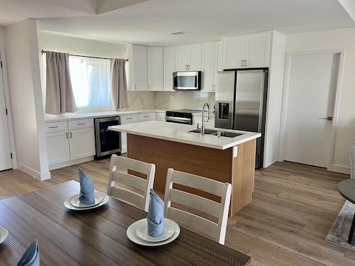 Beautiful and Peaceful Retreat for guest 55 years and above.