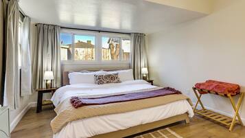 2 Schlafzimmer, Schreibtisch, Bügeleisen/Bügelbrett, Internetzugang