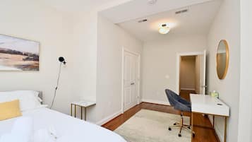 5 chambres, bureau, fer et planche Ă repasser, Wi-Fi gratuit