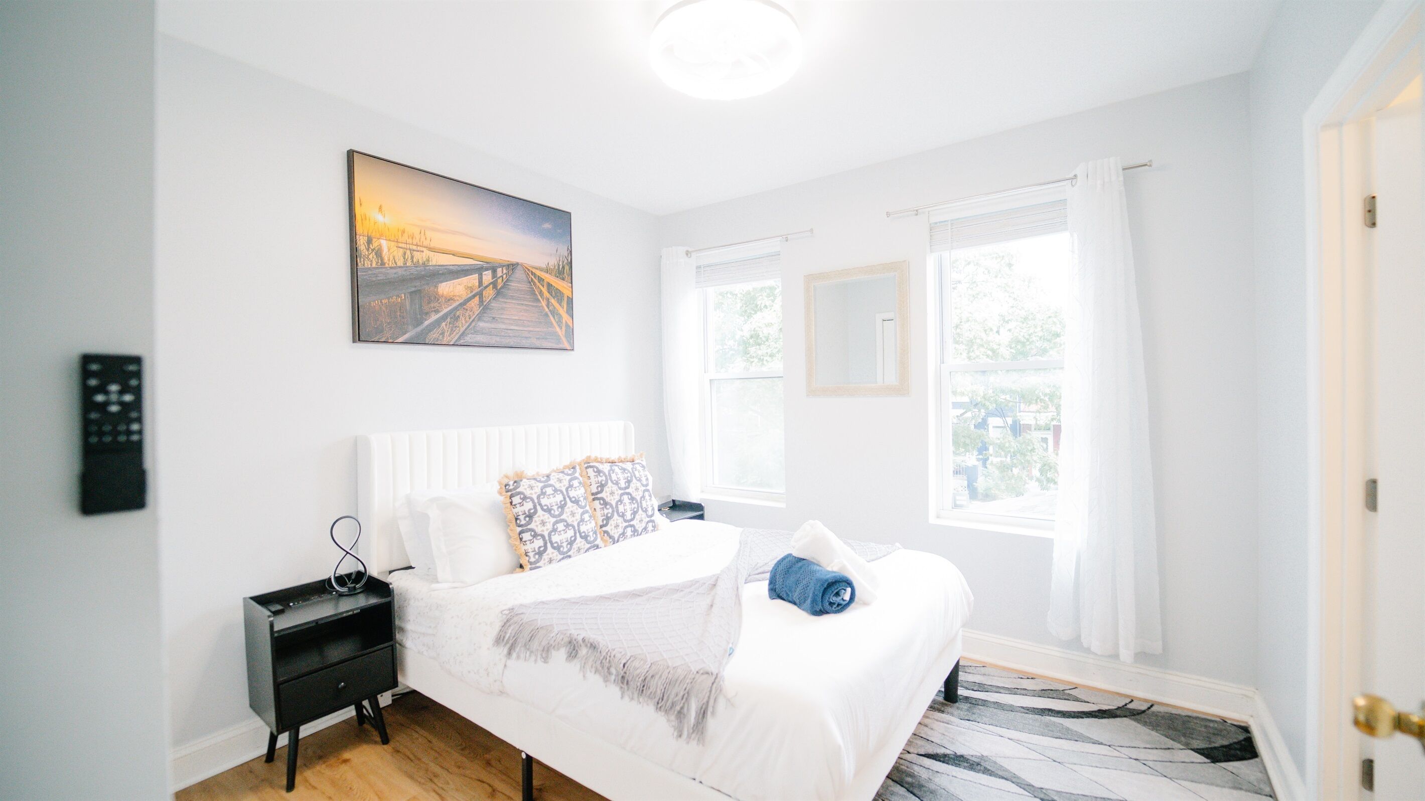 4 chambres, fer et planche à repasser, lit parapluie, Wi-Fi gratuit