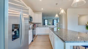 Townhome | Private kitchen
