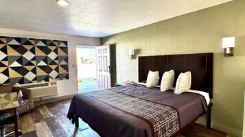 Desk, iron/ironing board, free WiFi, bed sheets