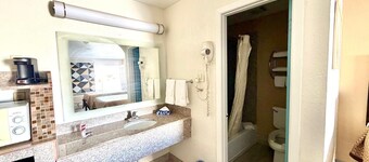 Kermit Inn