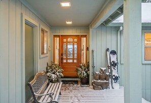 Interior - Modern Cabin Escape: Game Room, Huge Deck & Fast WIFI – Near Big Trees Park (Arnold)