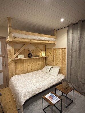 Accès à Internet, literie fournie