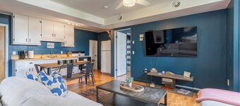 The Mason Apartment-Cozy Getaway