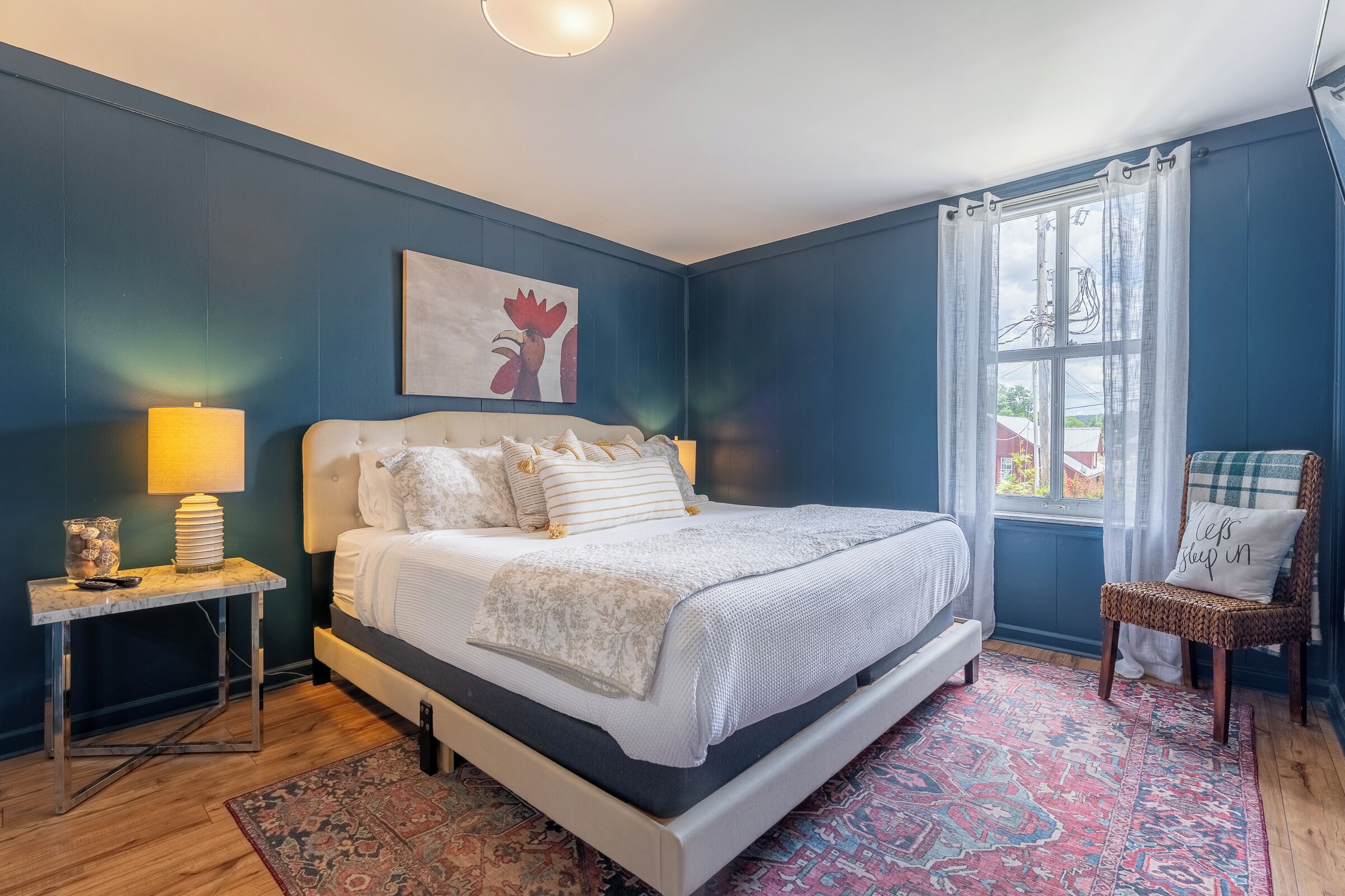 1 dormitorio, tabla de planchar con plancha, wifi y ropa de cama