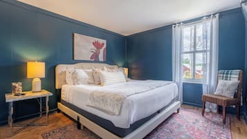 1 dormitorio, tabla de planchar con plancha, wifi y ropa de cama