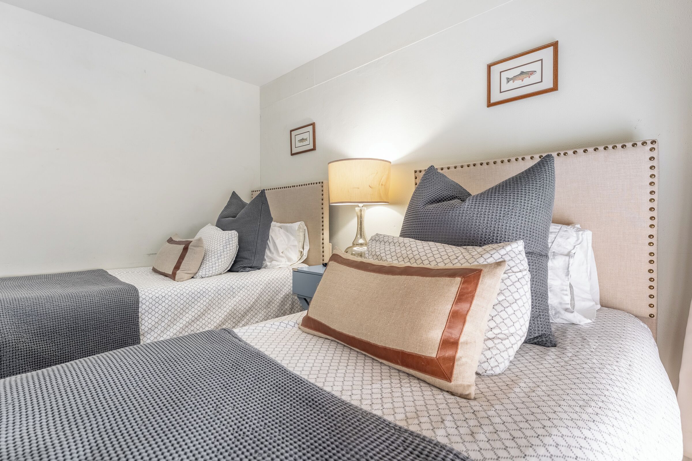 Bügeleisen/Bügelbrett, WLAN, Bettwäsche