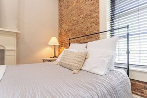 1 chambre, fer et planche à repasser, Wi-Fi, draps fournis