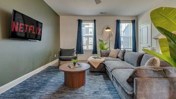 Townhome | Living area