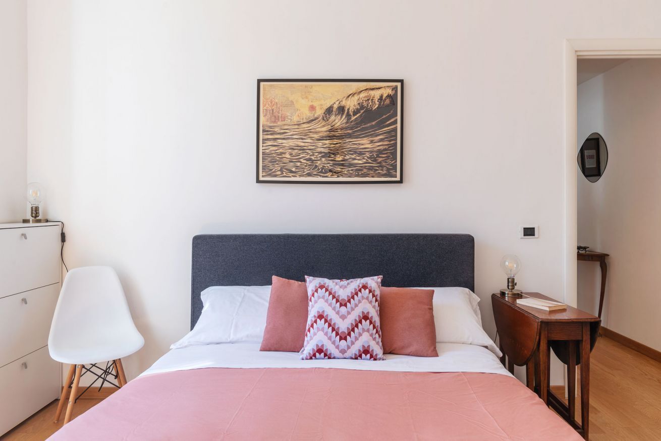 1 chambre, fer et planche à repasser, Wi-Fi gratuit, draps fournis