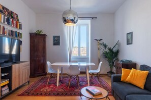 Smart TV, books - Casa Testaccio - WelcometoRhome (Roma)