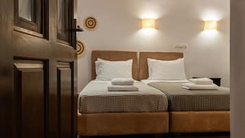 Standard twin room | Caja fuerte y wifi gratis