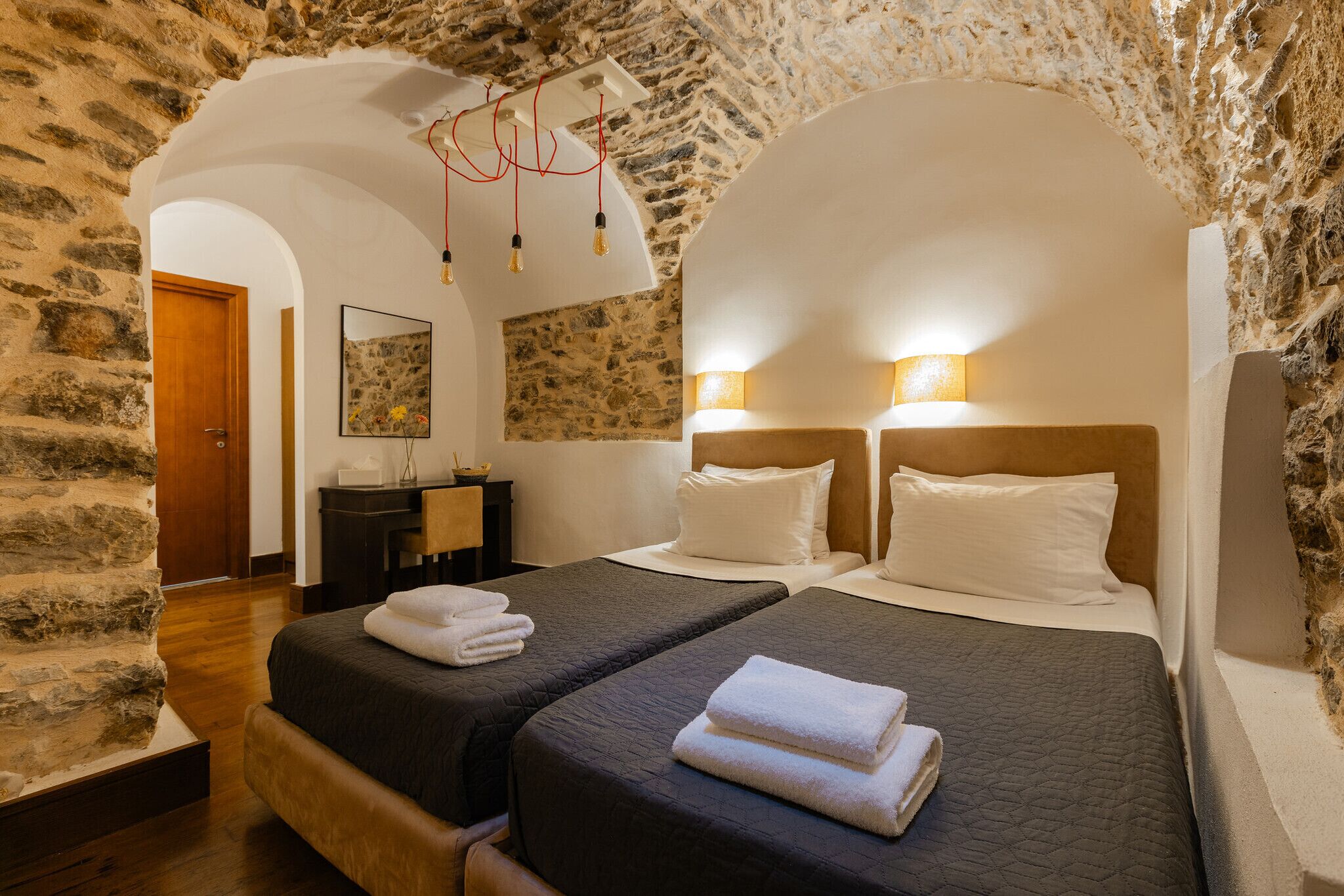 Standard twin room | In-room safe, free WiFi