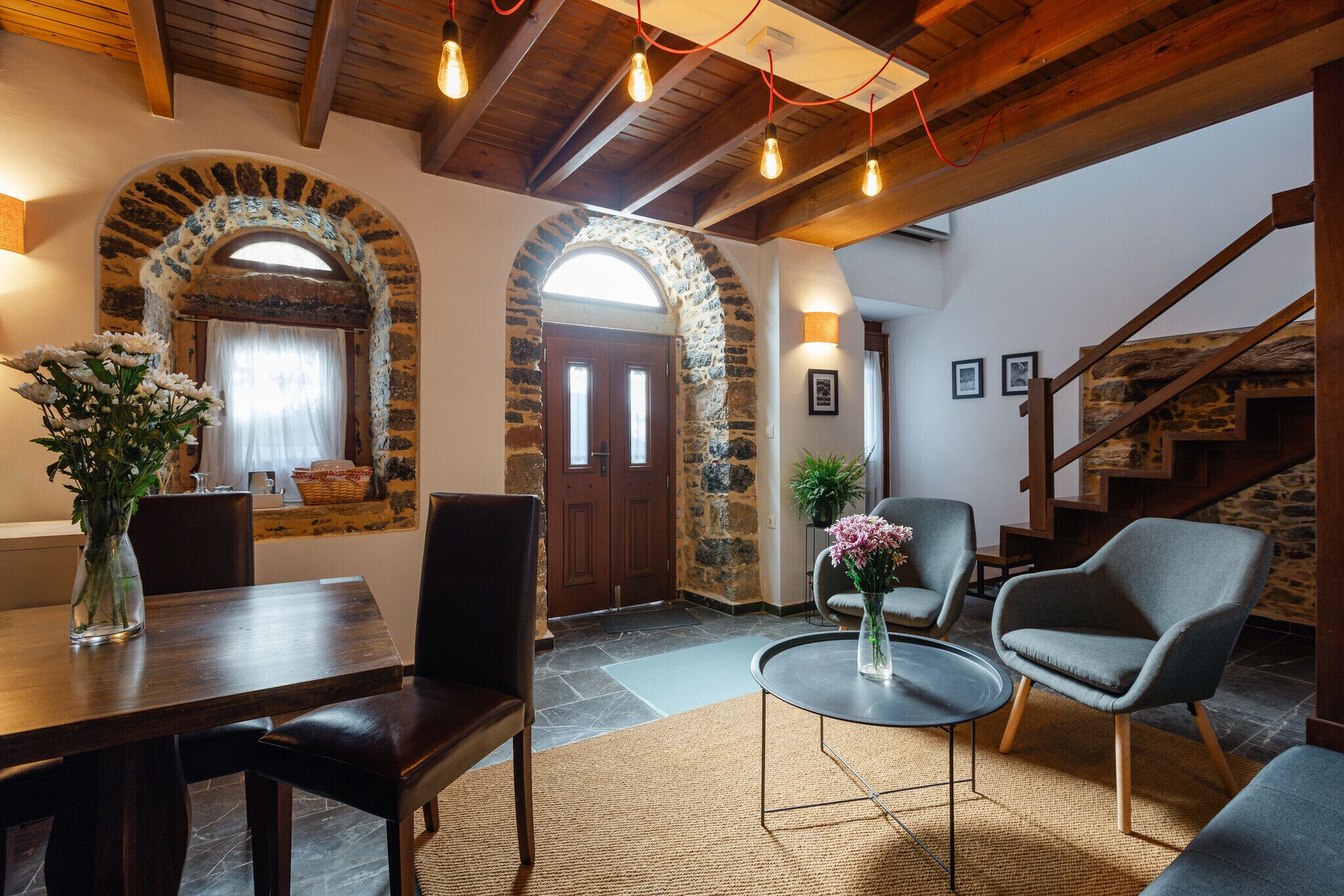Studio city view | Interior