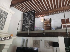 Interior - House Figuerolles Les Houles (Saint-Martin-de-Castillon)