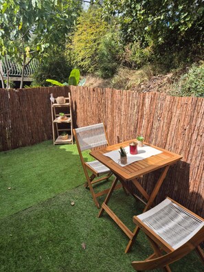 Outdoor dining - Romantic room (Les Arcs)