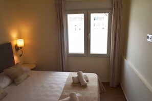 House - 05 Ch3200 in Denia With 3 Bedrooms and 2 Bathrooms (Denia)