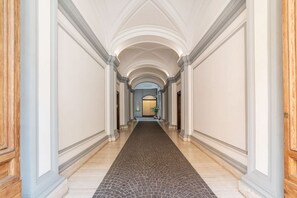 Interior - Casa di Cosimo - WelcometoRhome  (Roma)