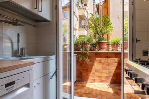 Fridge, oven, stovetop, dishwasher - Casa Luisa - WelcometoRhome (Roma)
