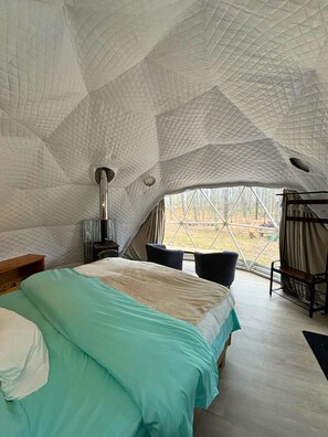 1 dormitorio y ropa de cama