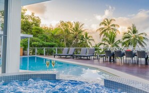 Pool - Havana 15 Wharf Street (Port Douglas)