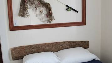 3 bedrooms, free WiFi, bed sheets
