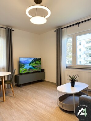 Interior - Modern 2-room apartment | parking lot | quiet | near A1 (Schwerte)