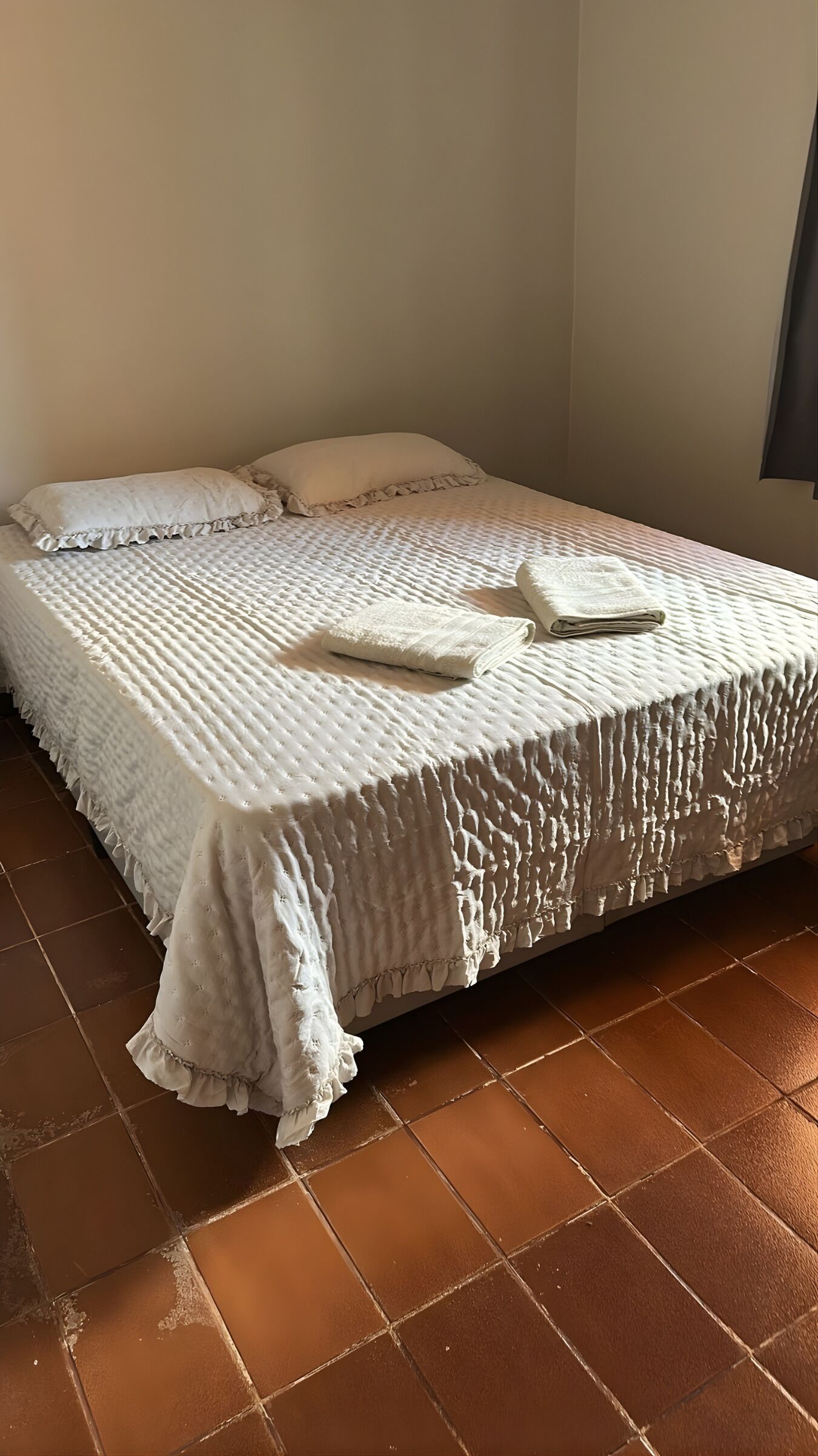 Ferro/asse da stiro, Wi-Fi, lenzuola