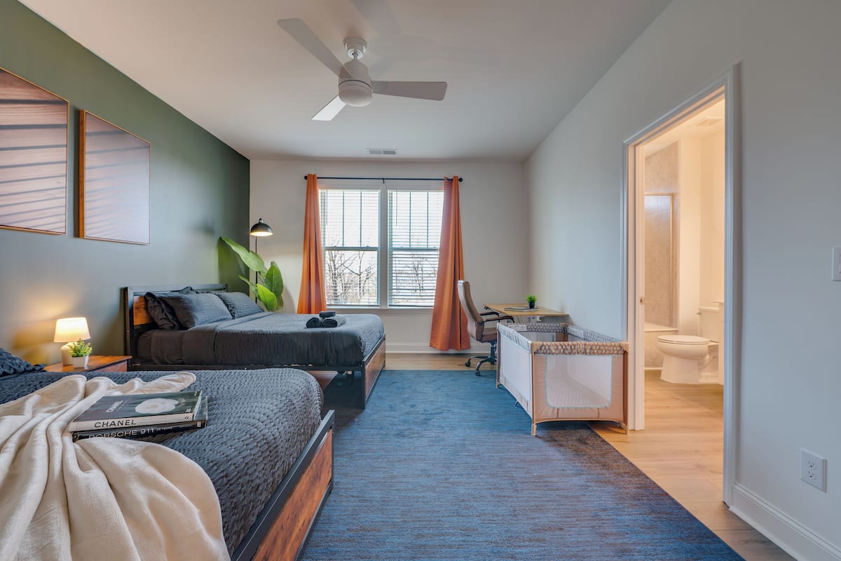 Townhome | Free WiFi