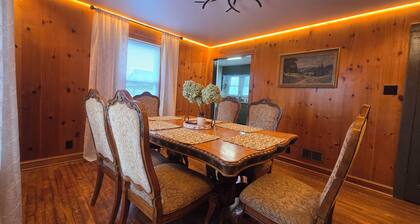 Charming 2-bedroom house with AC in gorgeous Elkton