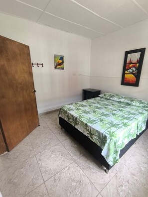 Chambre Standard | Wi-Fi gratuit, draps fournis