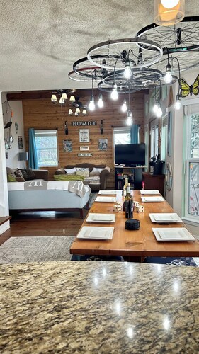 Bastrop/Smithville Beauty on the Colorado River